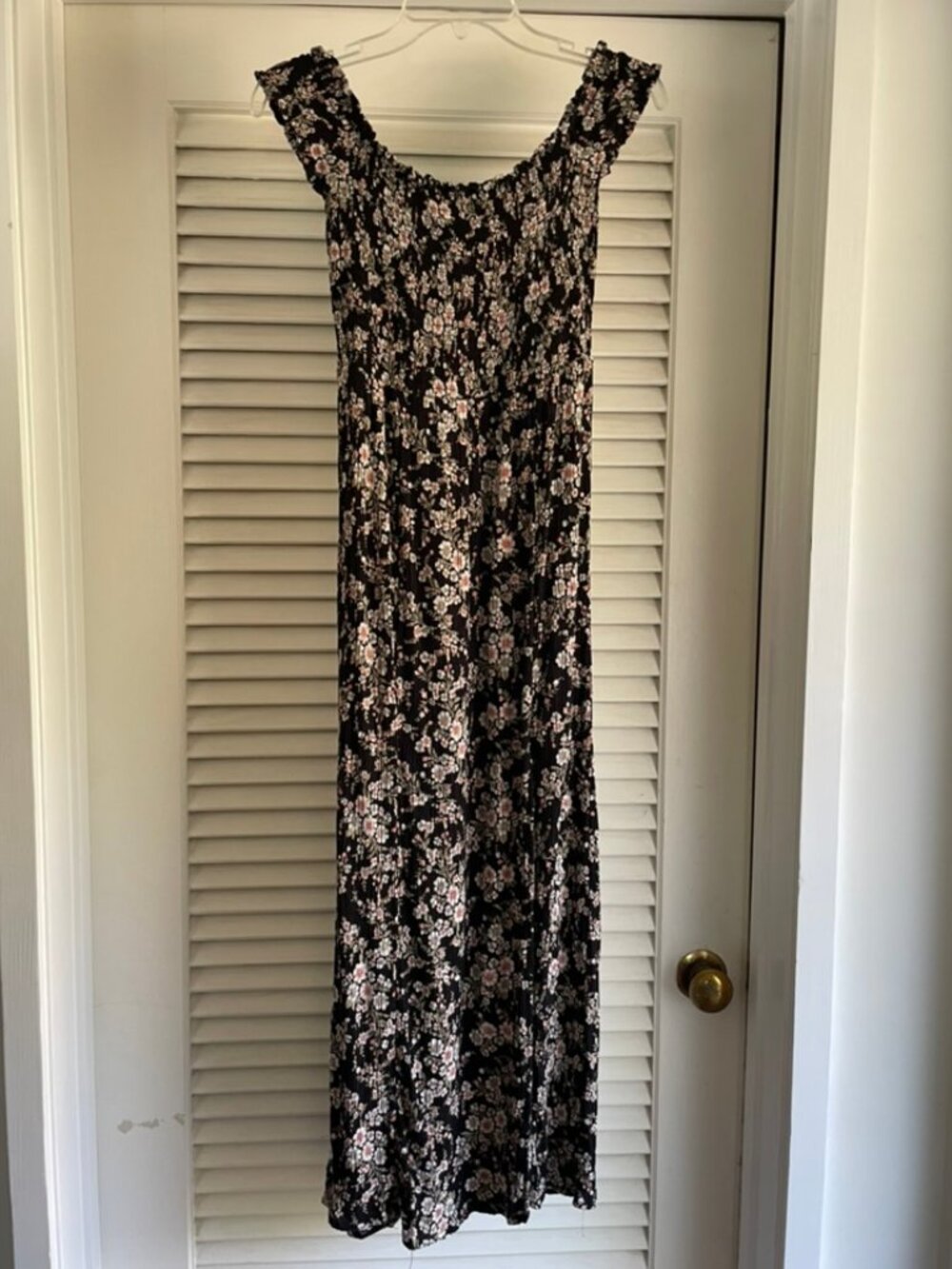 American Eagle Outfitters Black Floral Maxi Dress Smocked Bodice Size S
